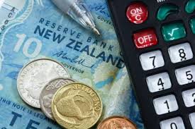 Las Luchas en Dólares de Nueva Zelanda Continúan Mientras RBNZ se Enfoca